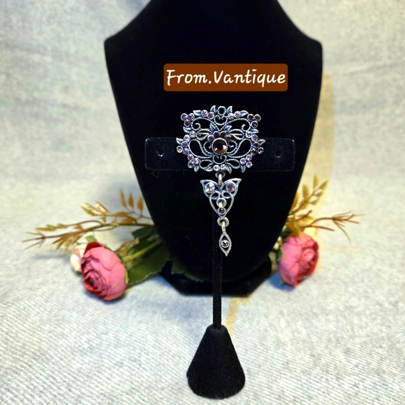 🟣 Vintage Victorian Purple Rhinestone Dangling Silver Brooch / Pin 🧷 - Picture 1 of 4